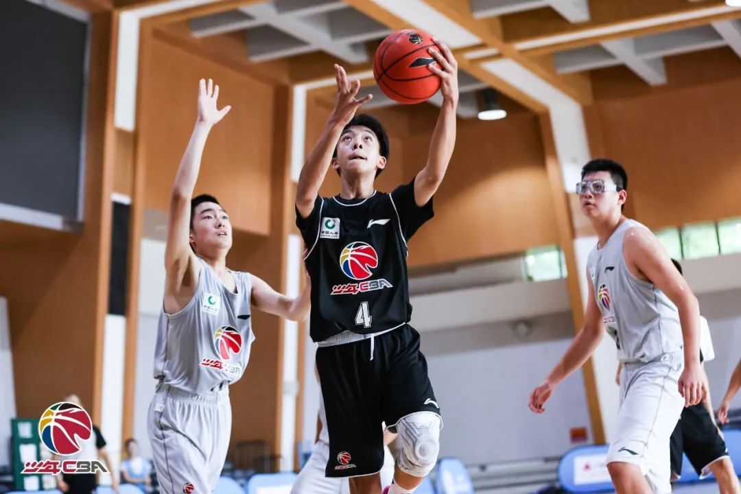 CBA新规则将改变比赛格局，球员备战紧张